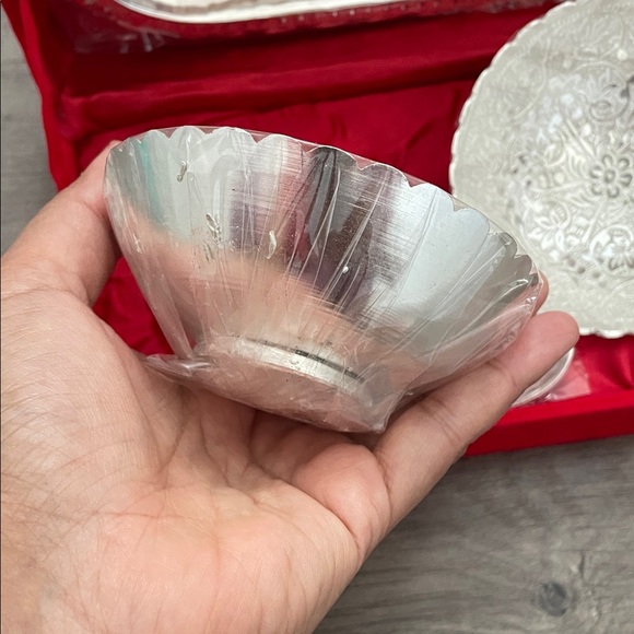 Elegant German silver bowl and tray Set in Red gift Box - Picture 6 of 8